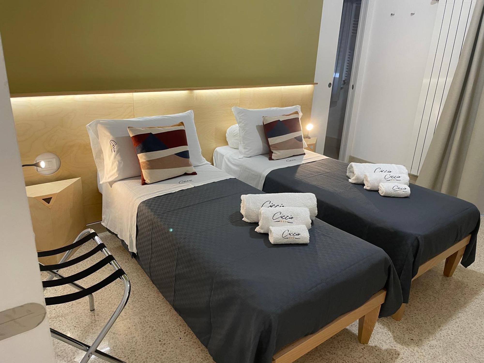 Ciccio Rooms And Breakfast - Self Check-In Palermo Eksteriør bilde