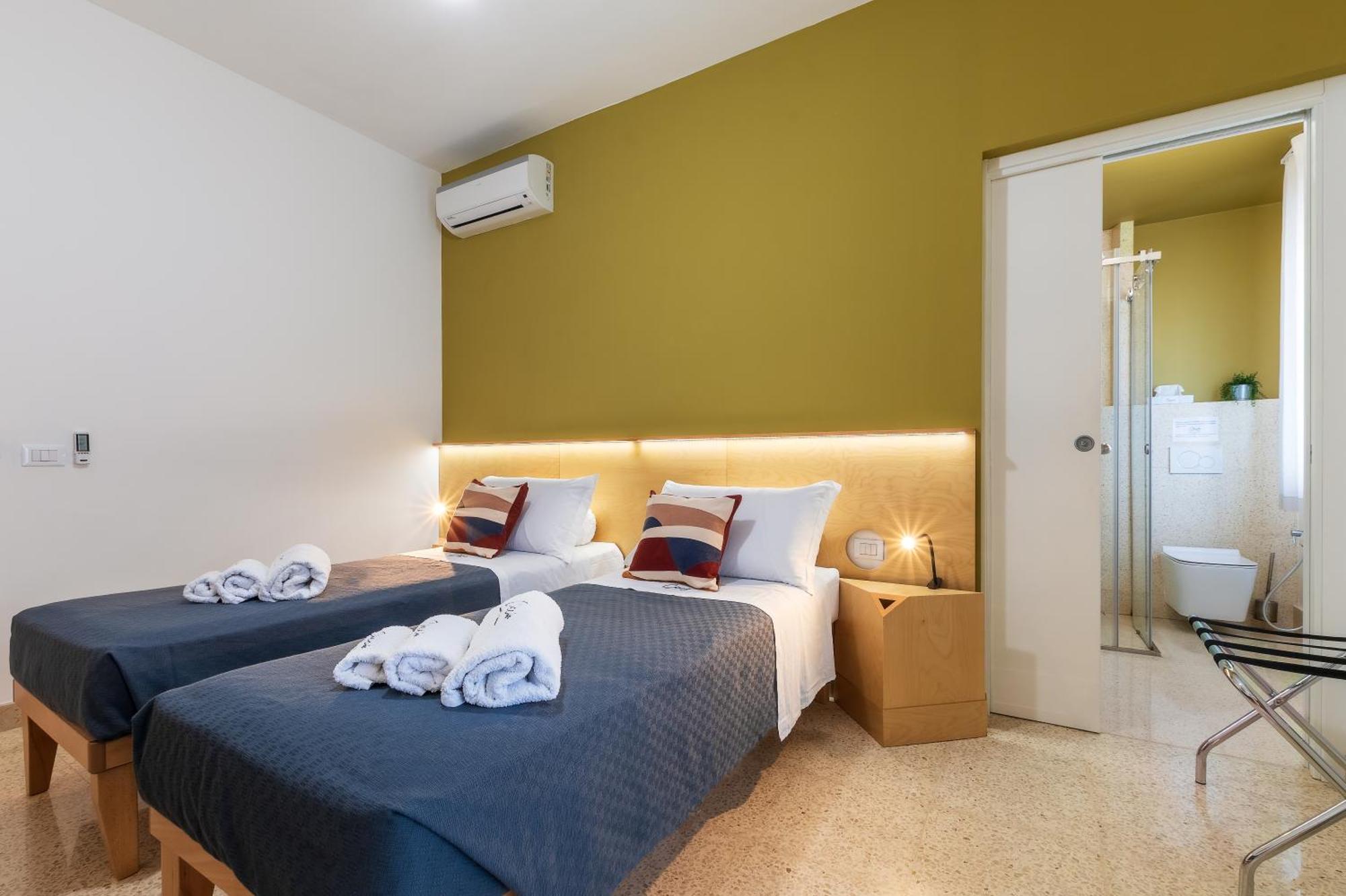 Ciccio Rooms And Breakfast - Self Check-In Palermo Eksteriør bilde