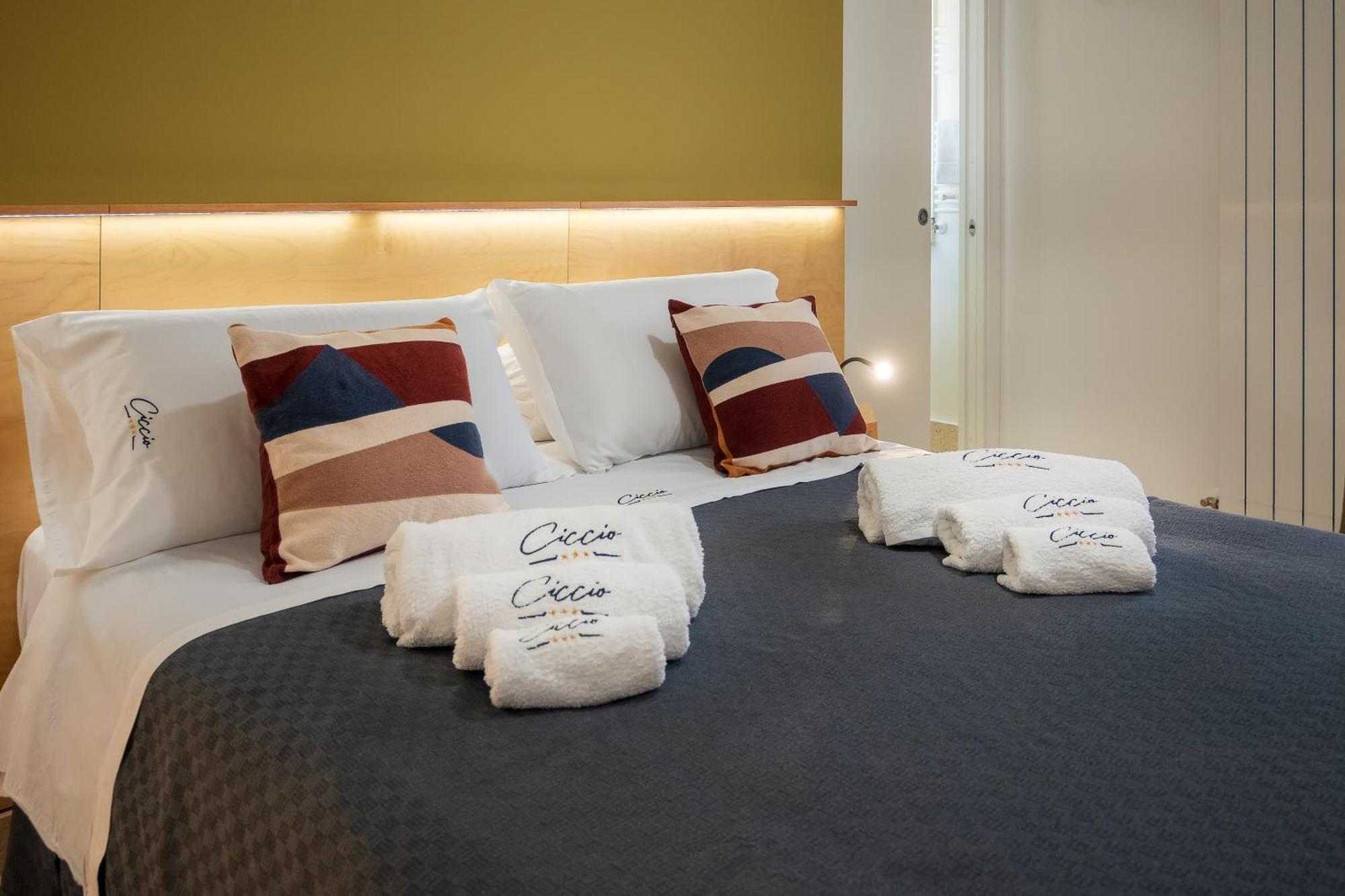 Ciccio Rooms And Breakfast - Self Check-In Palermo Eksteriør bilde