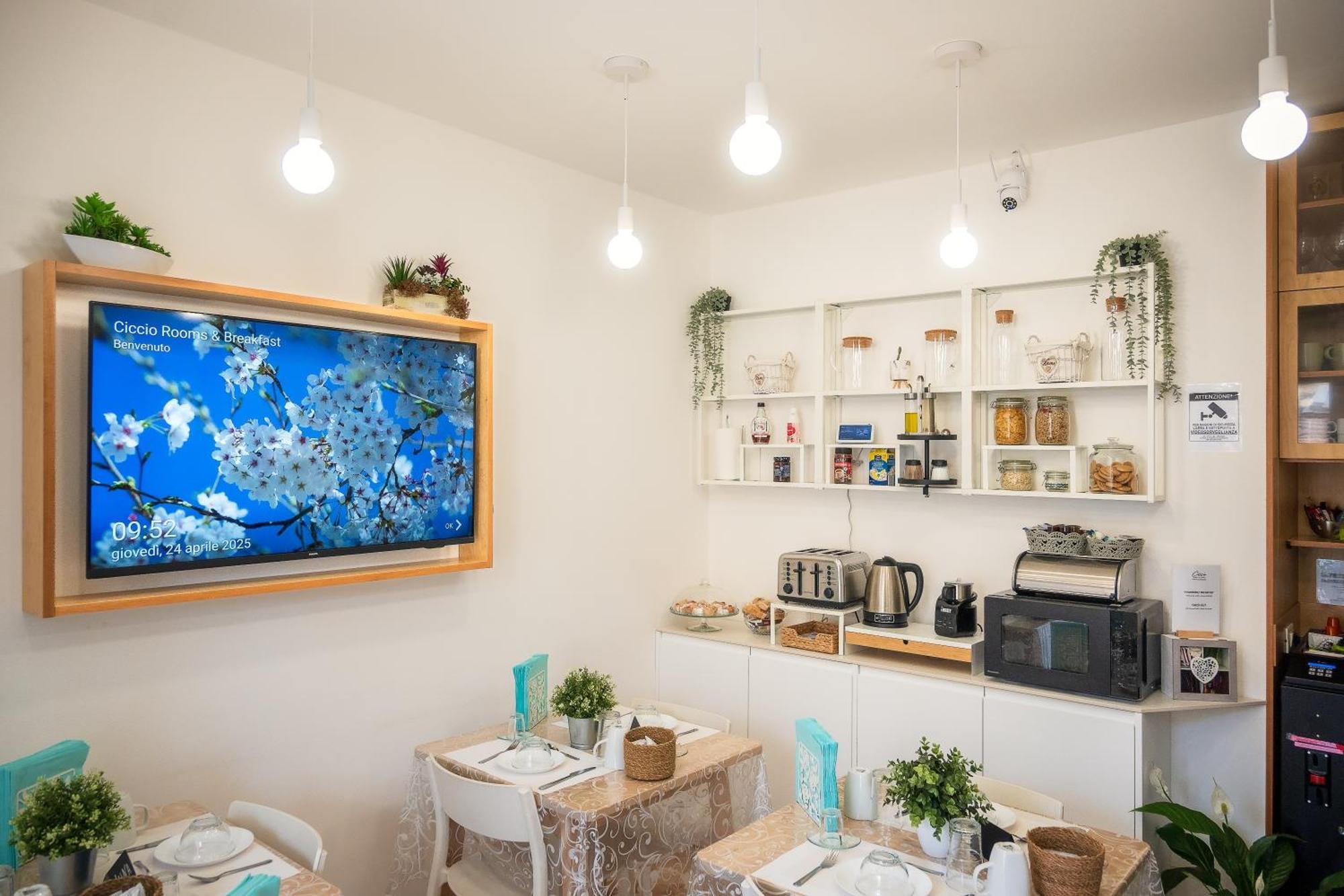 Ciccio Rooms And Breakfast - Self Check-In Palermo Eksteriør bilde