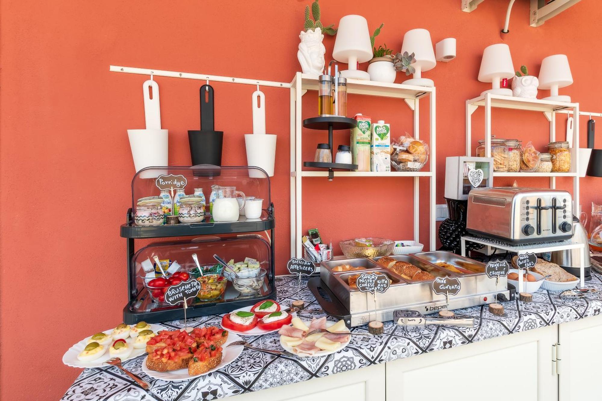 Ciccio Rooms And Breakfast - Self Check-In Palermo Eksteriør bilde